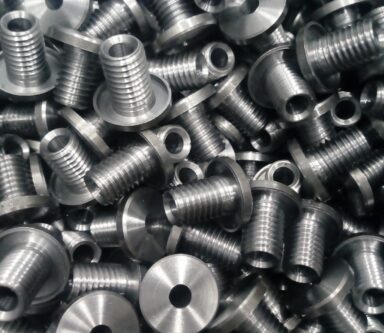 Perni di precisione per applicazioni industriali