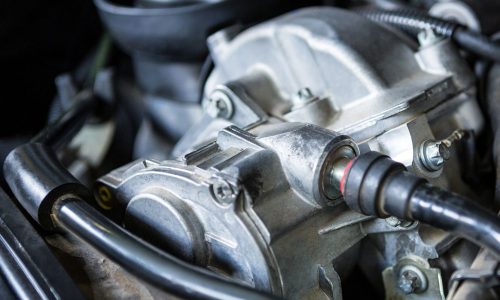 close-up-car-engine